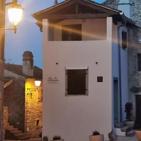 Salvia Apartmán Pićan