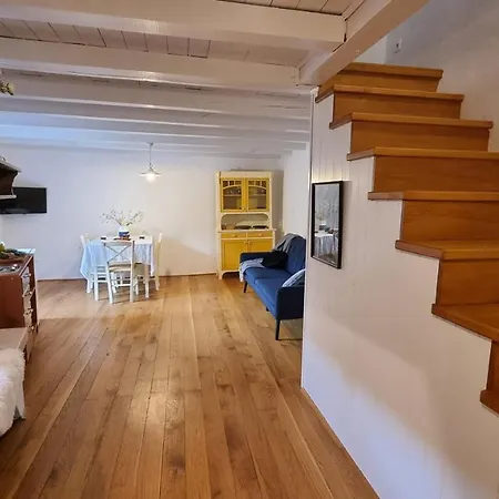 Salvia Apartment *